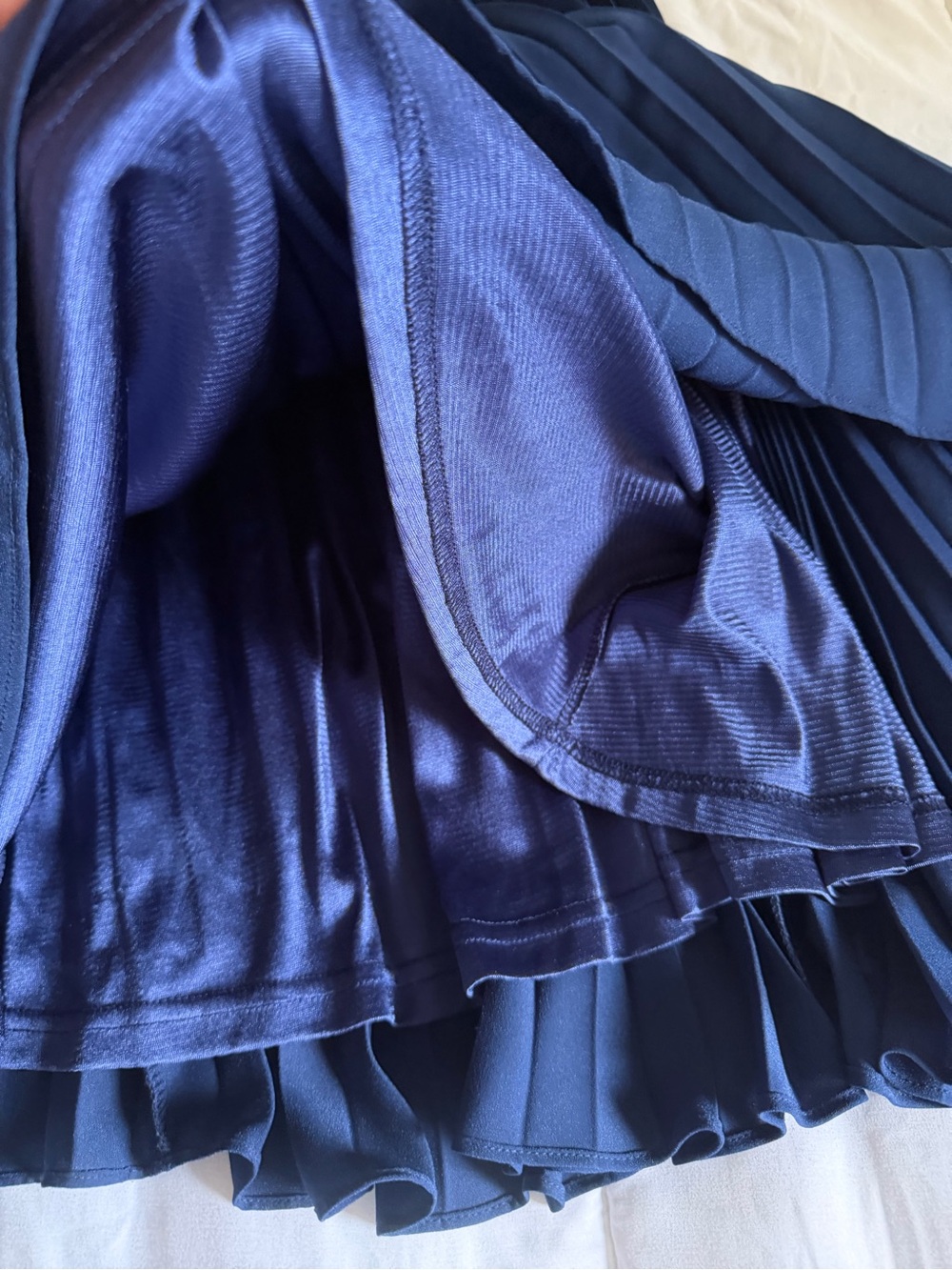 Kate Kasin Navy High-Waist Pleated Midi Skirt - Picture 5 of 7